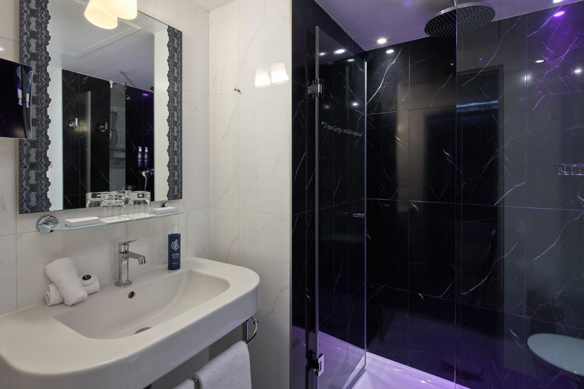 Les Plumes Hotel Paris Ngoại thất bức ảnh