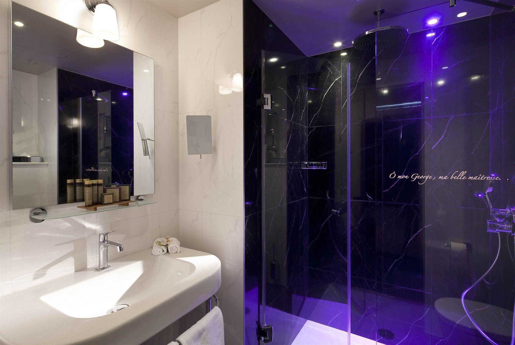 Les Plumes Hotel Paris Phòng bức ảnh
